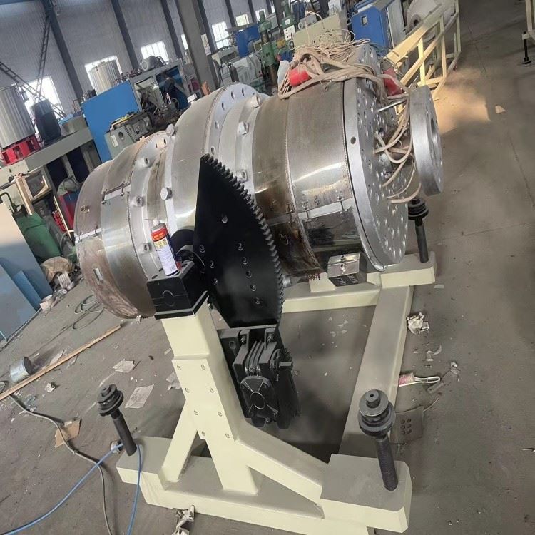 Second-hand PE Pipe Co-extrusion Production Line Second-hand PE Pipe Co-extrusion Production Line