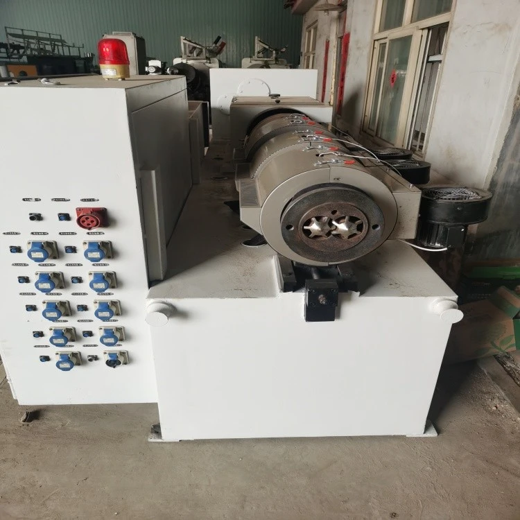 Second-hand Pipe Extruder Equipment Second-hand Pipe Extruder Equipment