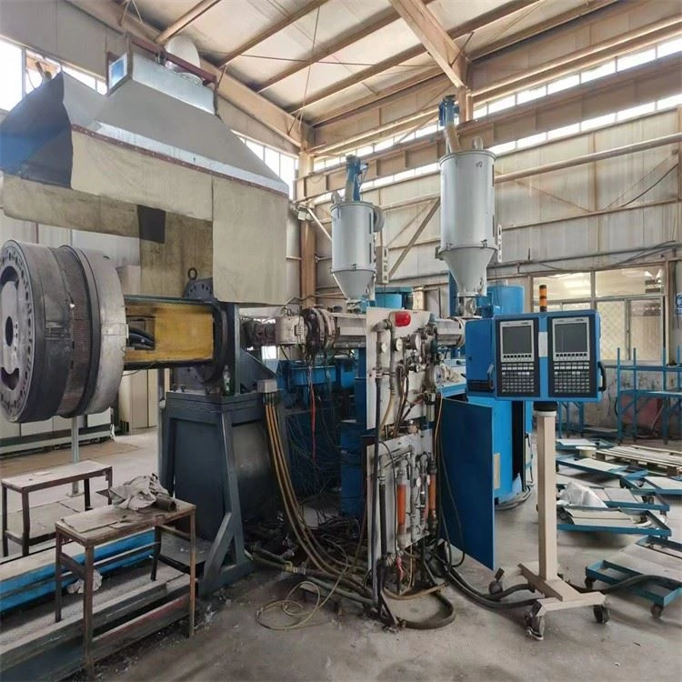 Used PE Pipe Double-wall Corrugated Pipe Extruder Machine Used PE Pipe Double-wall Corrugated Pipe Extruder Machine
